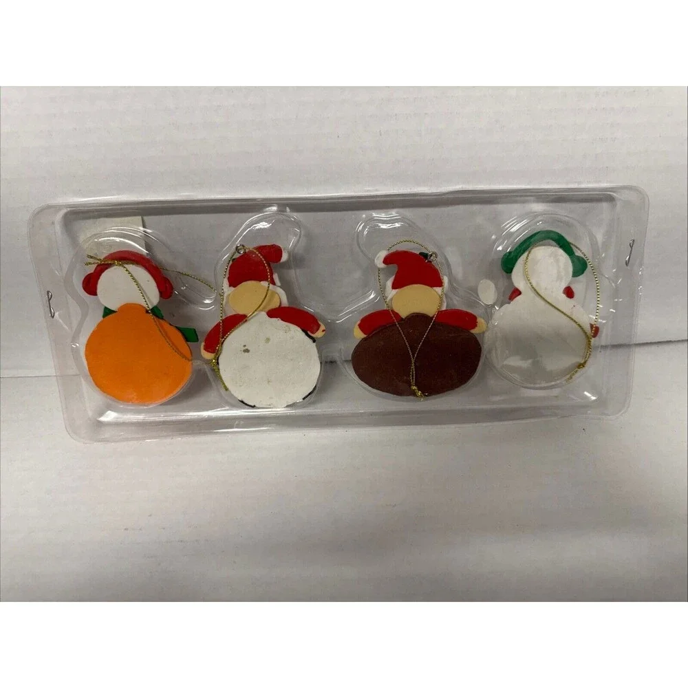 Lot Of 4 Sports Christmas Tree‎ Ornaments Basketball Football Baseball Soccer